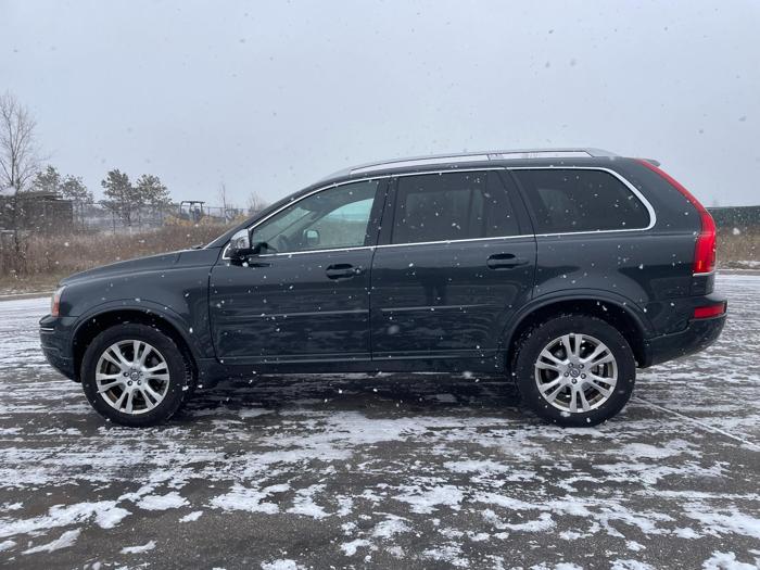 2013 volvo xc90 with 156034 miles for sale near elk-river, minnesota 4b9564c22c404eb8960f286941f0d21d.jpg