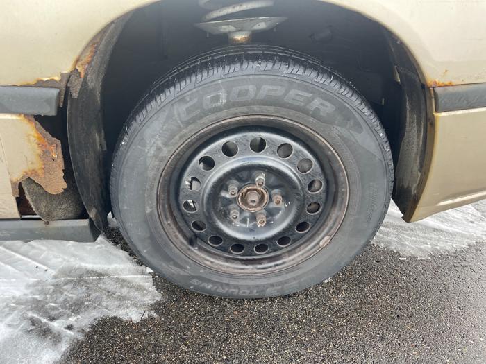 2004 chevrolet impala base with 138515 miles for sale near alexandria, minnesota 4bbb211ca514499f892c724be6570676.jpeg