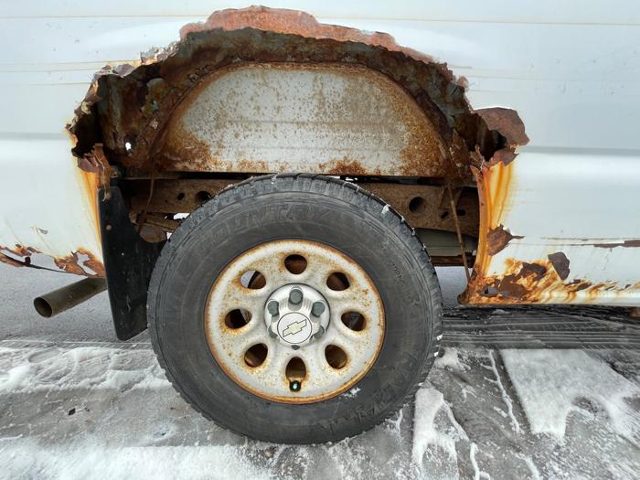 2005 chevrolet silverado-1500 ext.-cab-long-bed-4wd with 169882 miles for sale near elk-river, minnesota 4bc57ae9009c475faef2985252070b85.jpeg