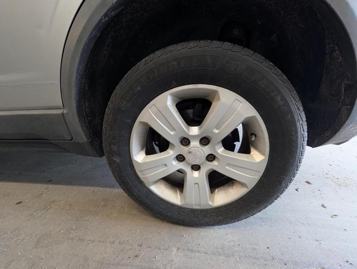 2013 chevrolet captiva-sport 2ls-fwd with 204553 miles for sale near elk-river, minnesota 4be5c9a17cc84c3ba1282321f2127c71.jpg