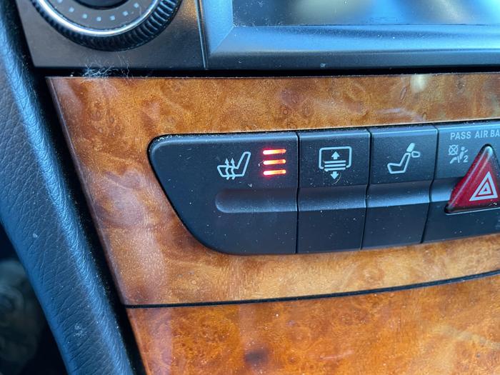 2009 mercedes-benz e-class e350-4matic-sedan for sale near elk-river, minnesota 4bf424af01fb484296d89f3f0f3b1c96.jpeg