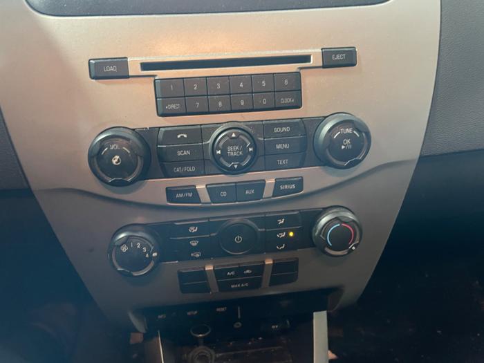 2009 ford focus se-sedan with 174309 miles for sale near elk-river, minnesota 4c1031984d604191938263dea037f38e.jpeg