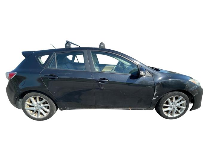 2012 mazda mazda3 s-grand-touring-5-door with 111921 miles for sale near elk-river, minnesota 4c4978313f6d47d89c2806494a30499e.jpg