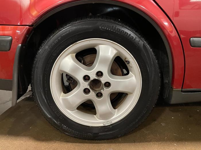 1999 Saab 9-5 SportWagon