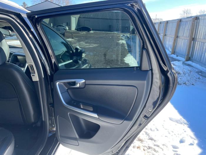 2012 volvo xc60 with 145194 miles for sale near elk-river, minnesota 4c5cce2e7c1441c49e5e3105826f7da4.jpg