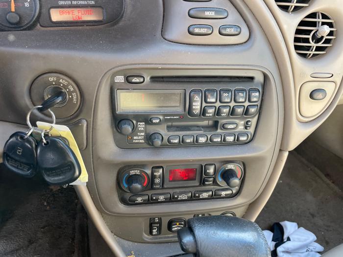 2004 pontiac bonneville sle with 166502 miles for sale near elk-river, minnesota 4c87f6a0af304ea69b54bd165bfad5ea.jpeg