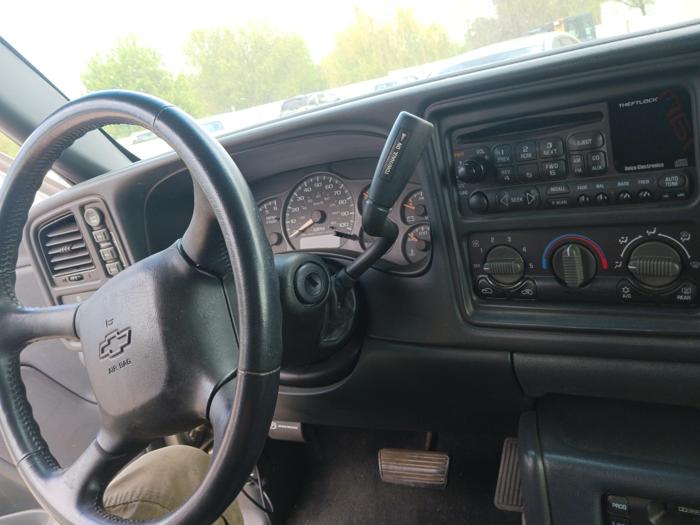 2002 chevrolet silverado-1500 ext.-cab-short-bed-4wd with 219563 miles for sale near elk-river, minnesota 4c889159bc2944e3b49fc2b32942a950.jpg