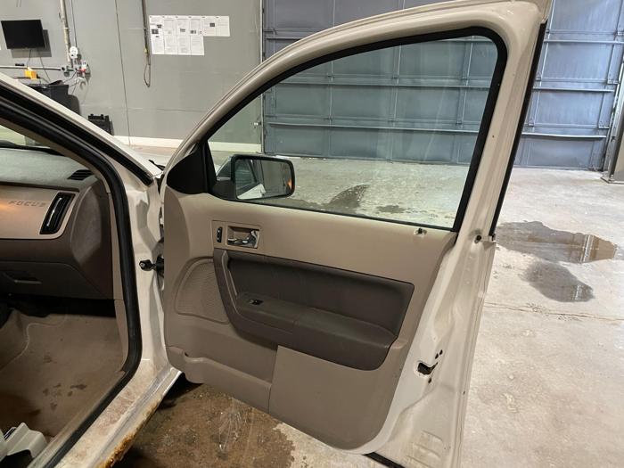 2010 ford focus sel with 182276 miles for sale near elk-river, minnesota 4cbfb2232e1b4629be52480c464e80a3.jpg