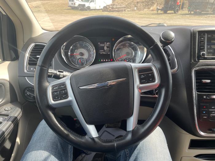 2013 chrysler town-&-country touring with 167796 miles for sale near jordan, minnesota 4d26959fd47e490fab893ed7b4451542.jpeg