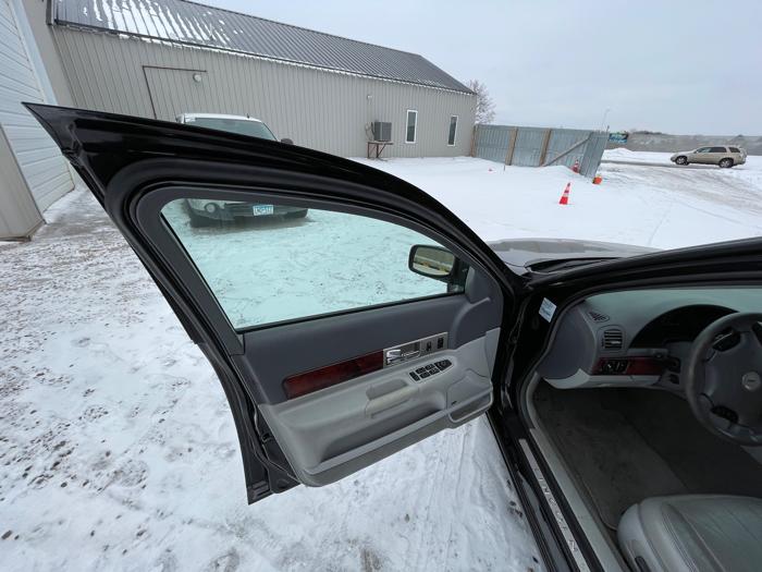 2006 lincoln ls v8-ultimate with 105597 miles for sale near elk-river, minnesota 4d32ae9d233842b6bd94d3004e133c4d.jpeg
