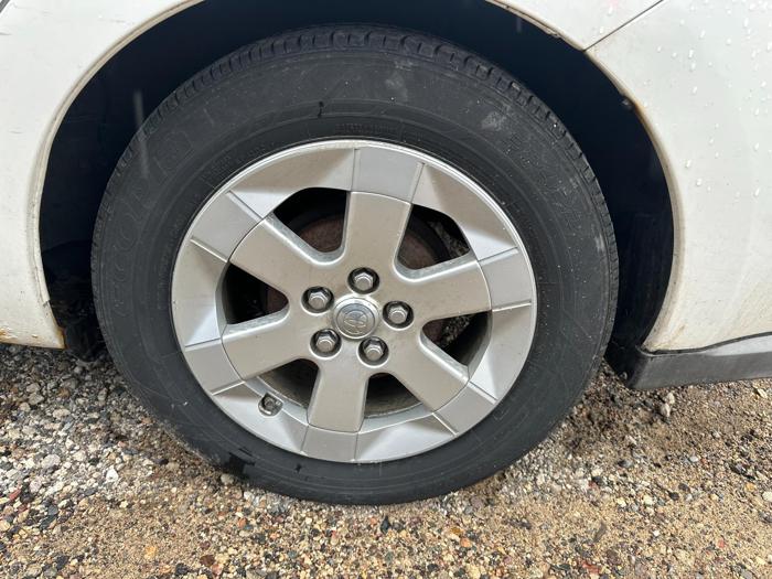 2009 toyota prius 4-door-liftback with 170339 miles for sale near elk-river, minnesota 4d39b6686cef4fe7a9a14f8fd2ead30d.jpg