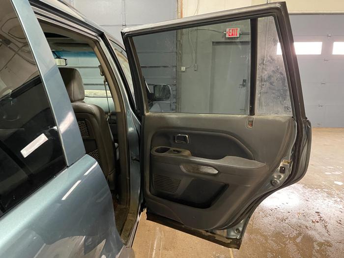 2006 honda pilot ex-l with 276136 miles for sale near elk-river, minnesota 4d3f8f418343410e94a6ef743780a5c5.jpg