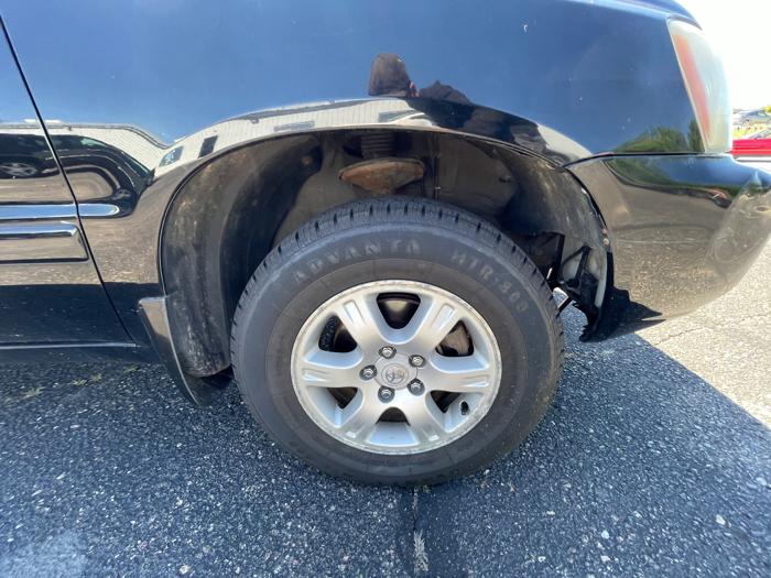 2003 toyota highlander with 200874 miles for sale near shakopee, minnesota 4d4f4003d011477193b3443eba6bbba8.jpeg