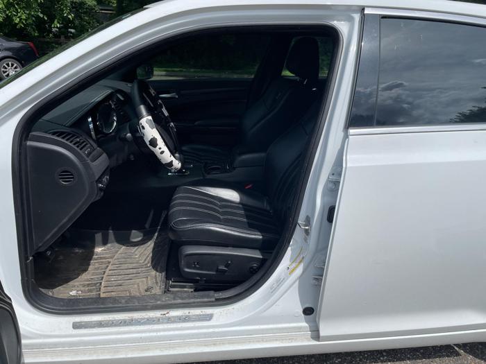 2013 Chrysler 300