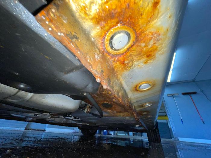 2009 mazda mazda3 i-sport-4-door with 189562 miles for sale near elk-river, minnesota 4d7156c9a07f4fefb052f31ab07fbb91.jpeg