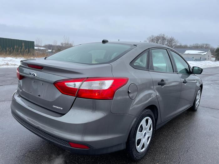 2014 ford focus s with 160780 miles for sale near elk-river, minnesota 4d948d04da204af982d3e5e9c3928d07.jpg