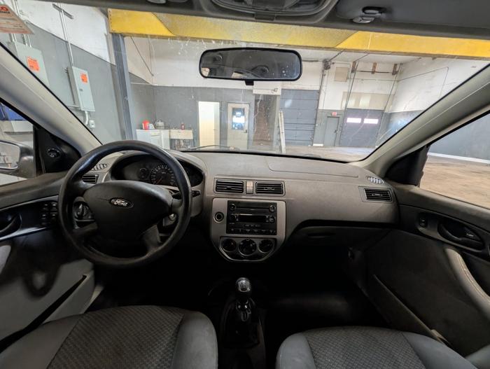 2006 ford focus zx5-s with 182860 miles for sale near elk-river, minnesota 4da4e628a0d54c3eb3ae57bf81207c2e.jpg