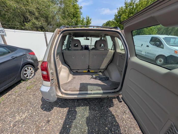 2004 toyota rav4 4wd with 233625 miles for sale near elk-river, minnesota 4da805427909485fa6f06acb8cceb14f.jpg