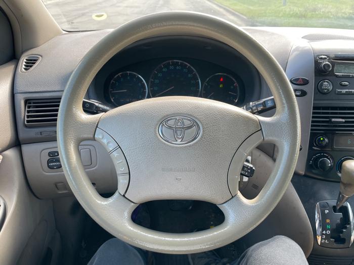 2006 toyota sienna le-7-passenger with 167195 miles for sale near elk-river, minnesota 4dc569aee6e444759728751dab66c672.jpeg