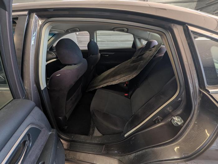 2013 nissan altima 2.5-s with 145500 miles for sale near elk-river, minnesota 4de30842fdc040eab55c03ff0b3d656b.jpg