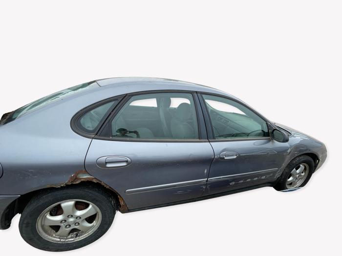 2006 Ford Taurus