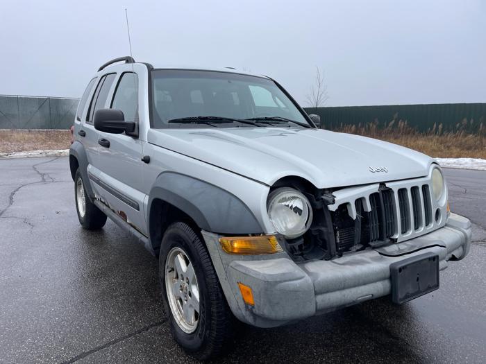 2007 jeep liberty sport with 274034 miles for sale near elk-river, minnesota 4e5136b39f56468ca3ad24feeece457b.jpg