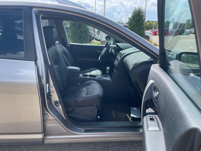 2009 nissan rogue s-awd with 170234 miles for sale near rochester, minnesota 4e6aa12ffd8f48b8bf0e1562e2c362c5.jpeg