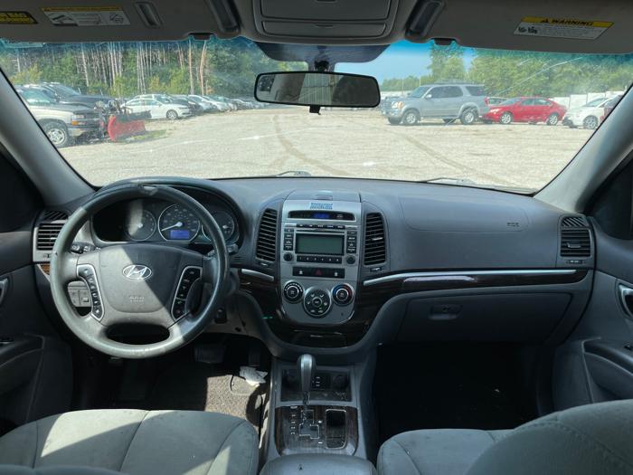 2011 hyundai santa-fe gl-2.4-4wd with 174884 miles for sale near elk-river, minnesota 4e76a5eace824619ae7914c0c7e61f8a.jpeg