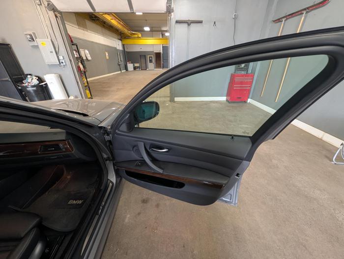 2011 bmw 3-series 335i-xdrive-sa with 107912 miles for sale near elk-river, minnesota 4e835733e8894515adc8b10dd27e6bbd.jpg