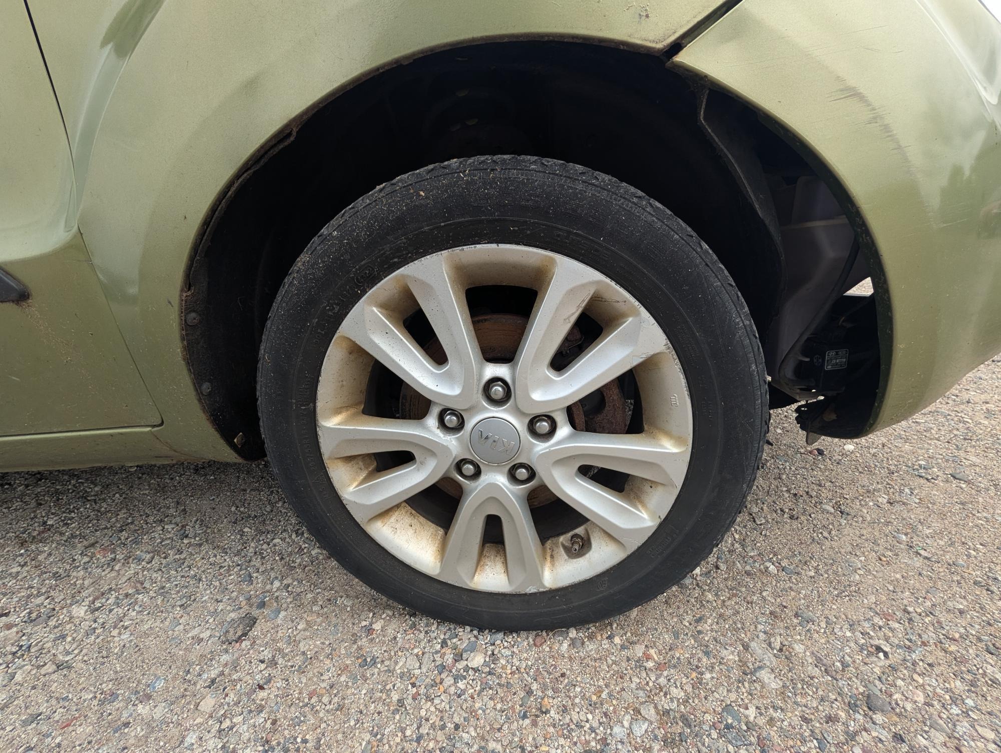 2012 kia soul ! with 279020 miles for sale near elk-river, minnesota 4eaf0a1ee560413fb6bcab7f007aeb38.jpg