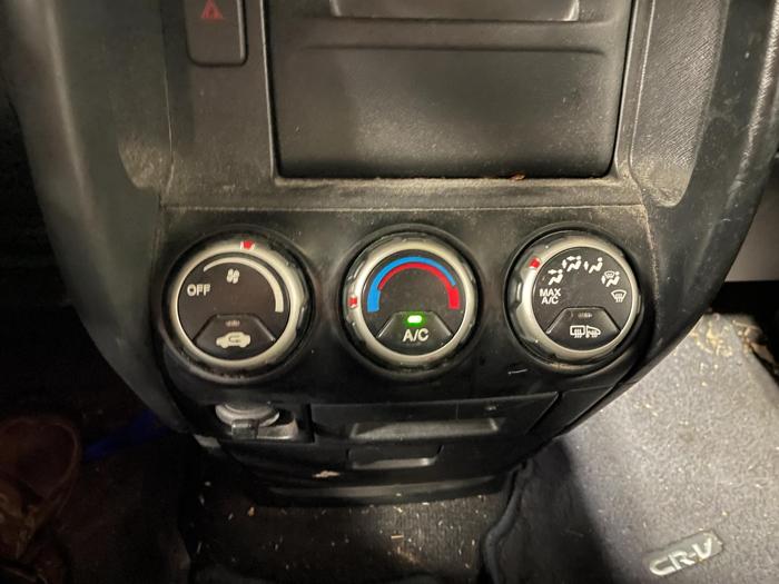 2005 honda cr-v edition with 143839 miles for sale near elk-river, minnesota 4eef8a2fd3c8401b87e0fc1a78145443.jpg