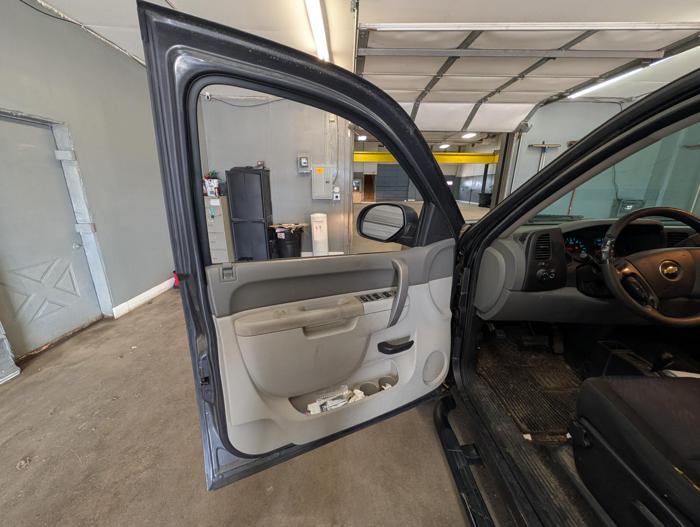 2011 chevrolet silverado-1500 work-truck-ext.-cab-4wd with 92157 miles for sale near elk-river, minnesota 4ef6639920d1418ab5dbbf72cb87cdc6.jpg