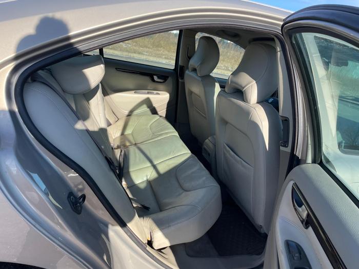 2003 volvo s60 with 163035 miles for sale near elk-river, minnesota 4efb4546244f460fa11202885ad23a64.jpg