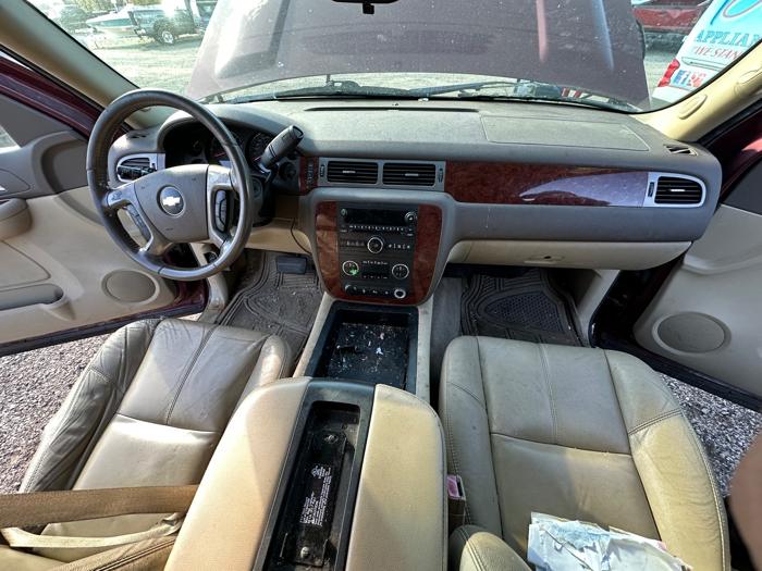 2009 chevrolet suburban lt1-1500-4wd with 272699 miles for sale near elk-river, minnesota 4efc98a554534c7aa49d259703a45655.jpeg