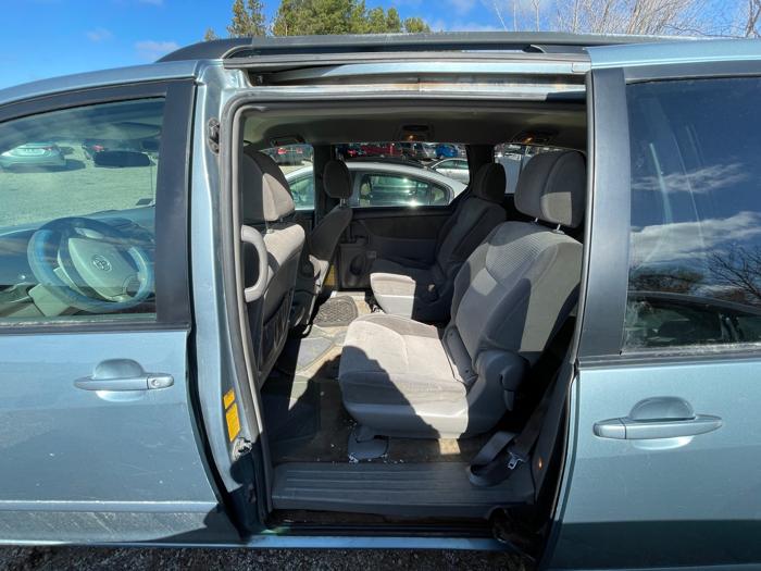 2009 toyota sienna ce-fwd-7-passenger with 318979 miles for sale near elk-river, minnesota 4f1dc8f48ca245238268cd32fe9753a9.jpeg