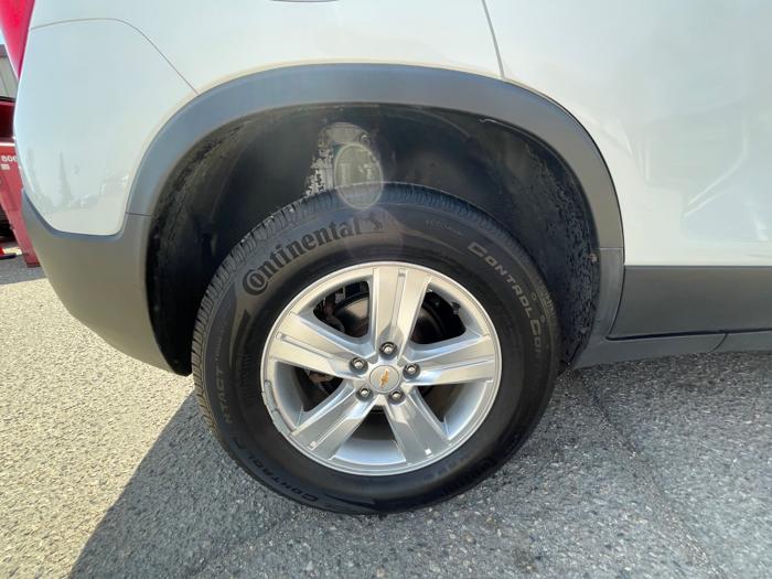 2015 chevrolet trax lt-awd with 127014 miles for sale near alexandria, minnesota 4f4446edbd714faa9049237c6b2dba26.jpeg