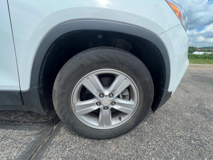 2017 chevrolet trax lt-fwd with 19837 miles for sale near savage, minnesota 4f46c297af2b46118b4e1bee41d5ddc9.jpeg
