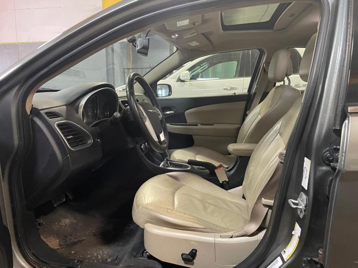 2012 chrysler 200-sedan limited with 167027 miles for sale near elk-river, minnesota 4f6fae9c909b4a06b077697e37ceadc6.jpg