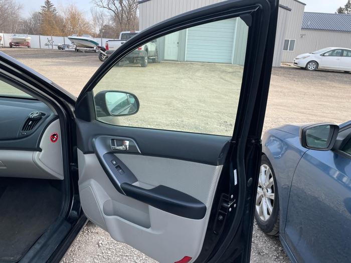 2013 kia forte ex with 209619 miles for sale near elk-river, minnesota 4f89843902c54af791498212c9ebf118.jpg