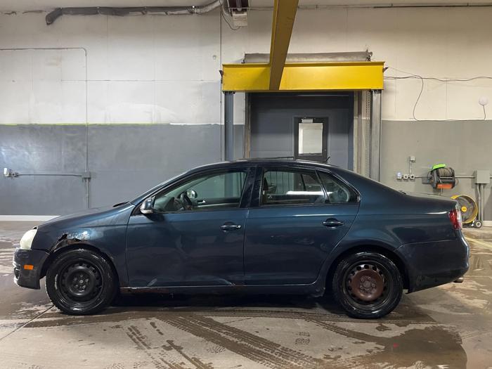 2008 volkswagen jetta with 174851 miles for sale near elk-river, minnesota 4fa9330ffea74b71a4d51a467de98270.jpg