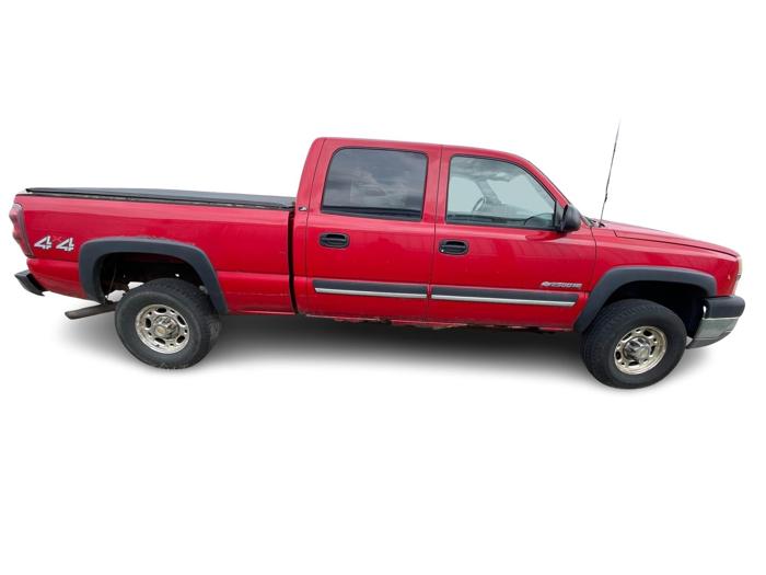 2003 chevrolet silverado-2500hd crew-cab-short-bed-4wd with 283018 miles for sale near elk-river, minnesota 4fb5582fbc8843149b458837ee01a047.jpg