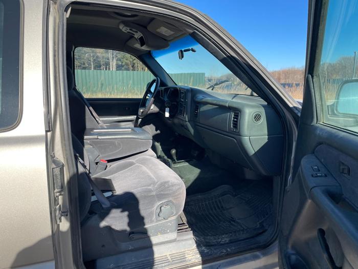 2002 chevrolet silverado 1500 with 245838 miles for sale near elk-river, minnesota 4fb5c9935a4149869f9f14c6c39b9d10.jpg