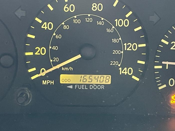 2001 toyota camry le-v6 with 165408 miles for sale near elk-river, minnesota 4fd88fd0a7354cba97eccc0953e13269.jpeg