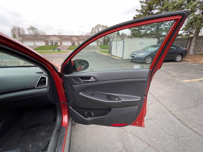 2016 hyundai tucson se with 136569 miles for sale near spring-lake-park, minnesota 4fdba28cb71b4741a4bc1ea4e77fe81c.jpeg