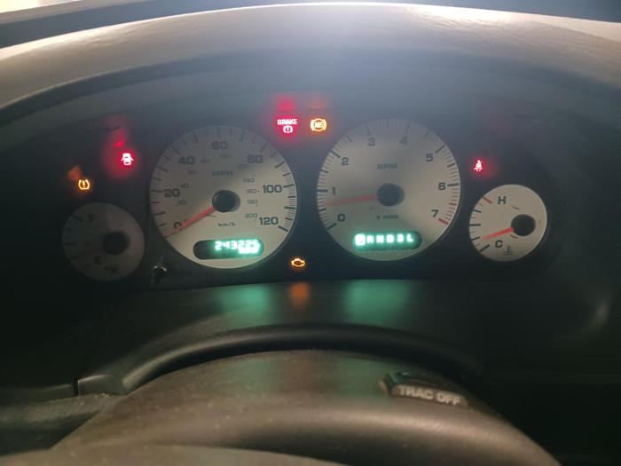 2004 chrysler town-&-country touring with 243225 miles for sale near elk-river, minnesota 4fde80eaeaf74f1cbc5d290057454ac0.jpg