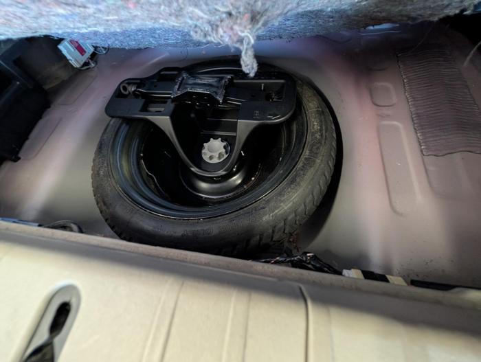 2008 toyota prius 4-door-liftback with 245769 miles for sale near elk-river, minnesota 5009e70dea96466a9e14a719b8825a16.jpg