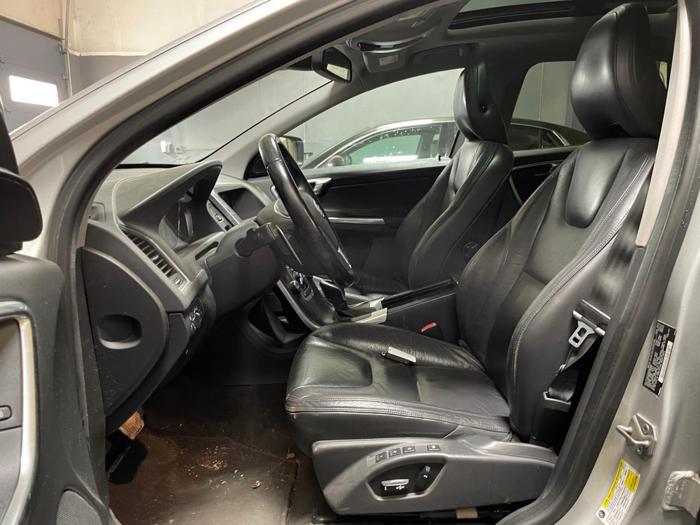 2014 volvo xc60 with 126652 miles for sale near elk-river, minnesota 502efb0497504b5c89e79eb9a0d62dd3.jpg