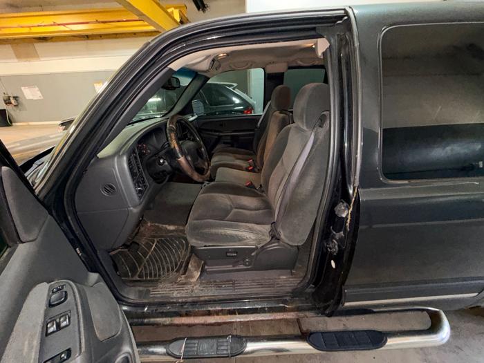 2003 chevrolet silverado-1500 ext.-cab-short-bed-4wd with 169874 miles for sale near elk-river, minnesota 503f5992868449b38b08a585e11cb3f8.jpeg