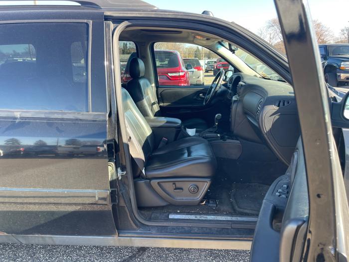 2005 chevrolet trailblazer ext-ls-4wd for sale near fridley, minnesota 507b3c1ec2764c6ea2c08d4904a84b97.jpeg