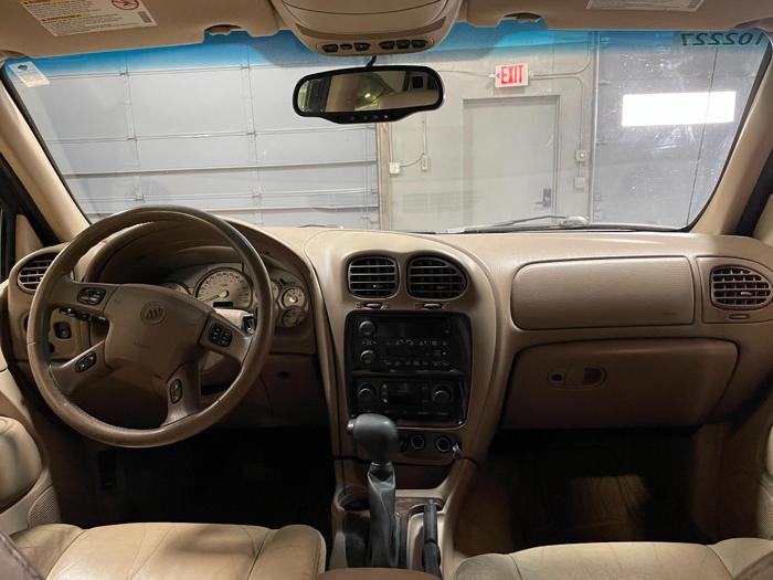 2004 Buick Rainier